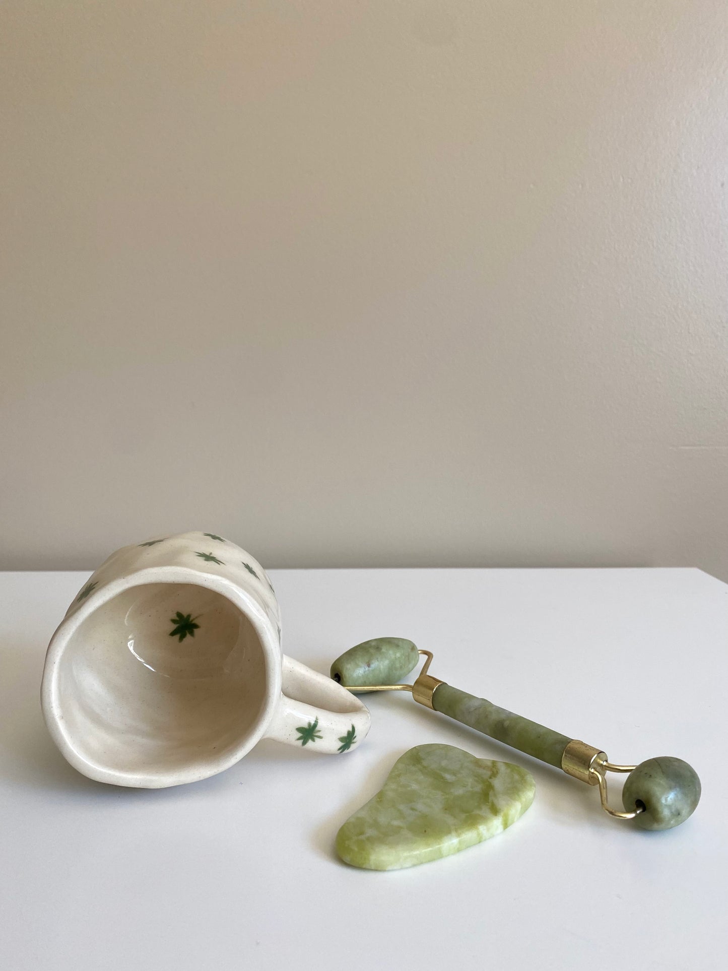 weed leaf | small mug