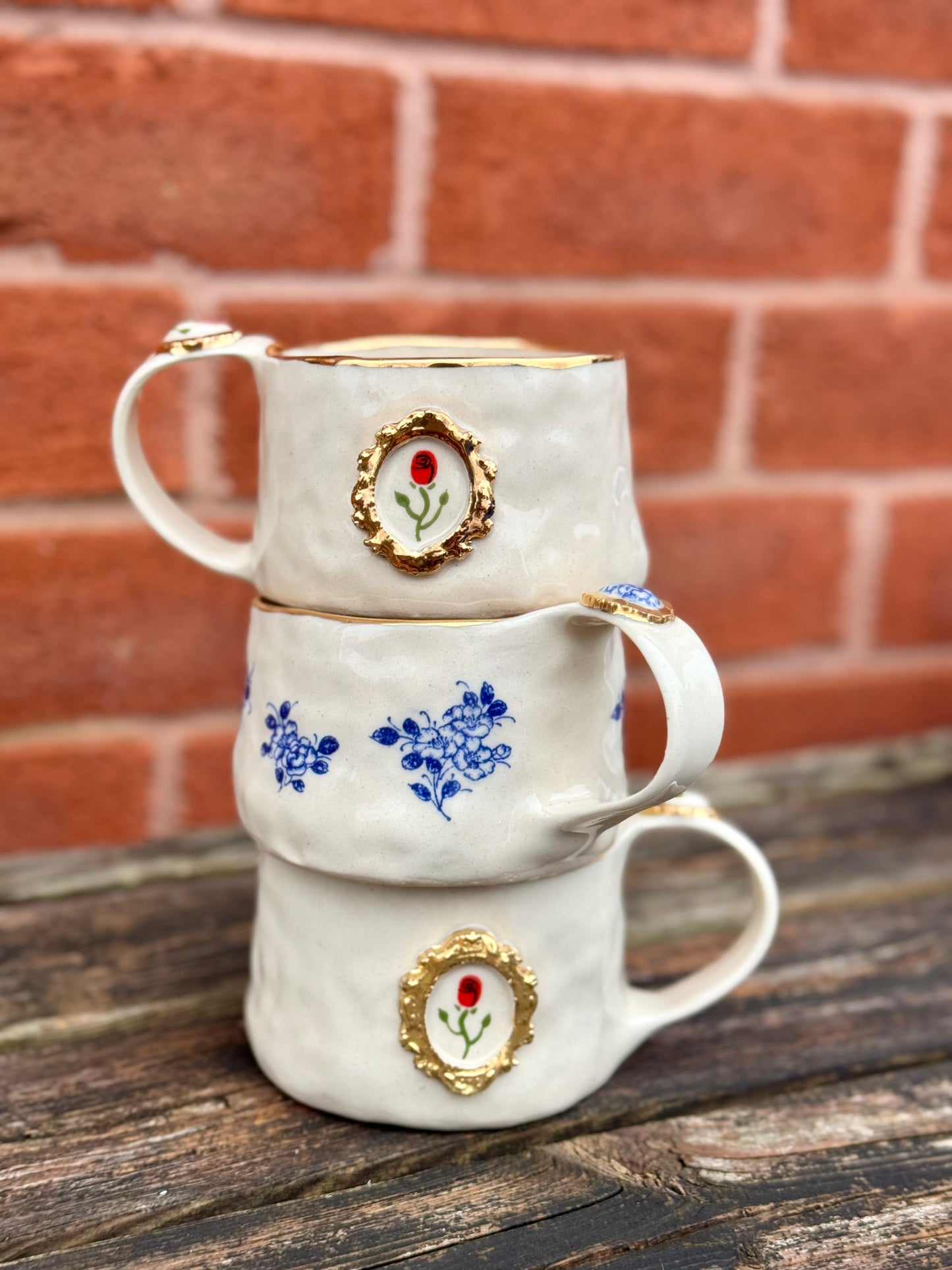 delft blue dreams | 22k gold lustre | mug