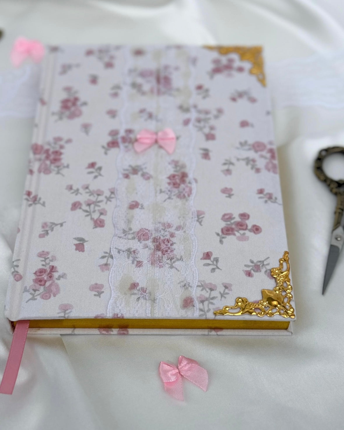 pink floral coquette | journal